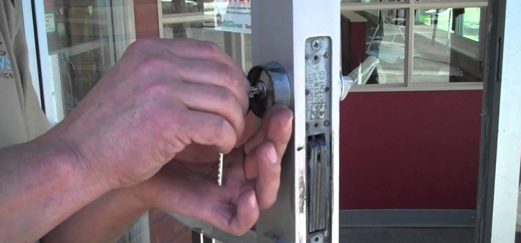 commercial door lock repair Vandenberg Village